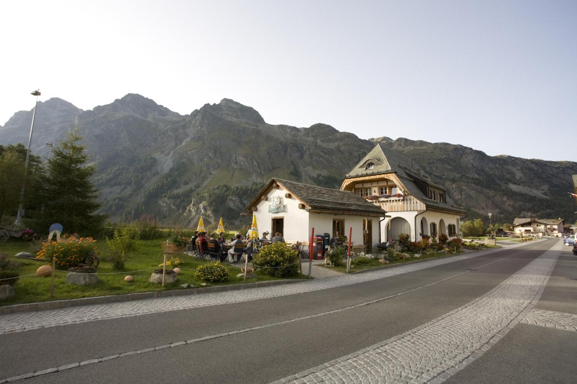 Hotel Seraina Sils-Maria Exterior foto