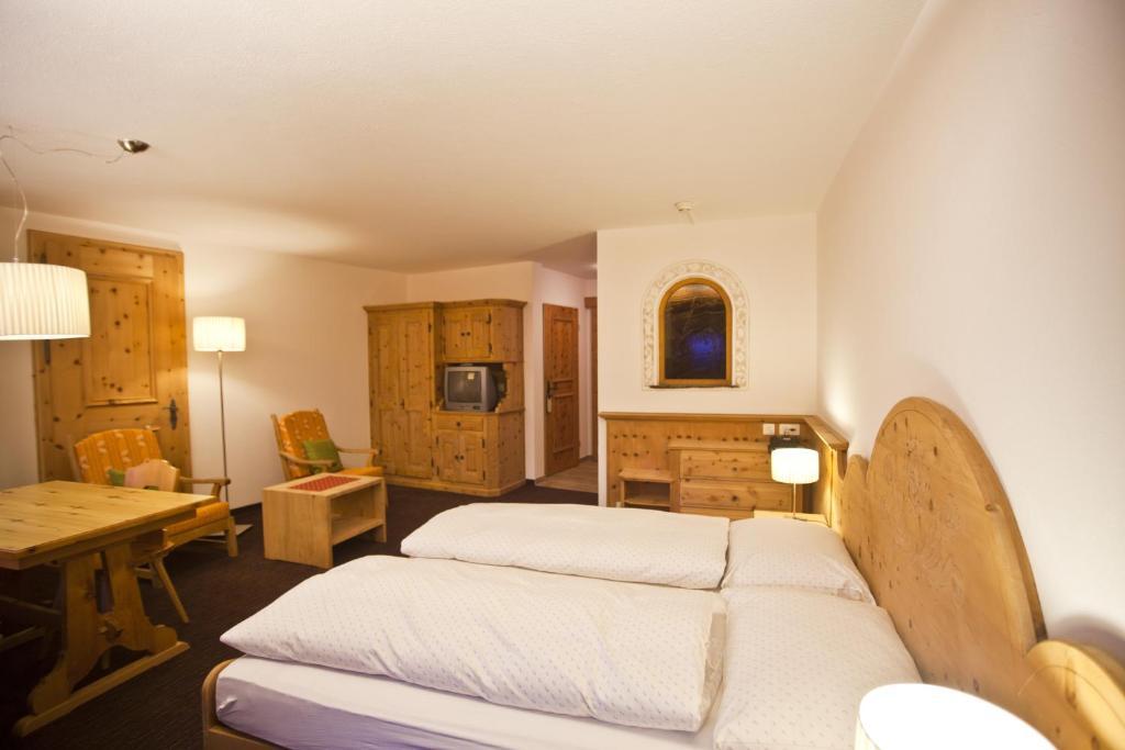 Hotel Seraina Sils-Maria Habitación foto